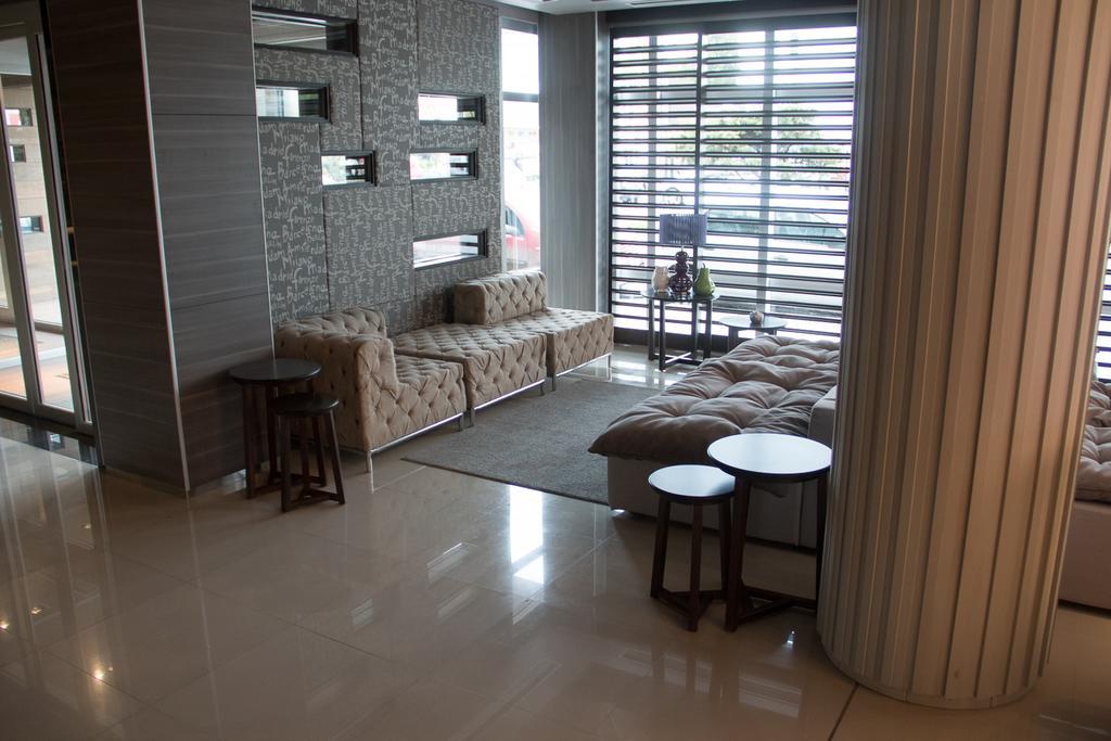 Amerian Río Gallegos Apart&Suites Exterior foto